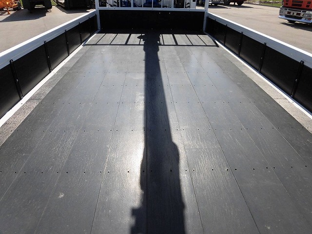 三菱ふそうファイタークレーン5段中型（4t）[写真05]