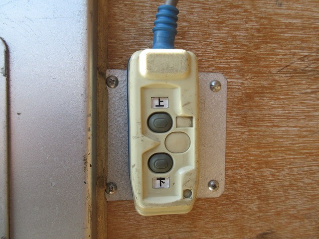 日産アトラスアルミバン小型（2t・3t）[写真12]