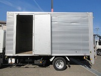 日産アトラスアルミバン小型（2t・3t）[写真05]