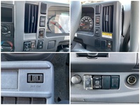 いすゞフォワードアルミウイング中型（4t）[写真33]