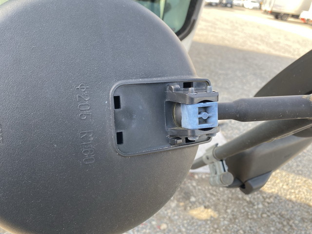 いすゞフォワードアルミウイング中型（4t）[写真38]