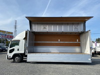 いすゞフォワードアルミウイング中型（4t）[写真06]