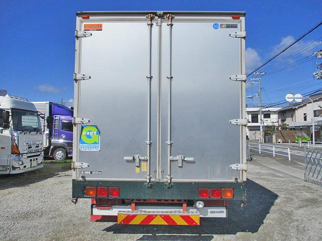 日野レンジャーアルミウイング中型（4t）[写真04]