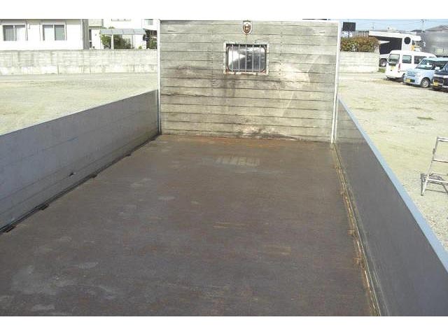 日野レンジャーアルミブロック中型（4t）[写真19]