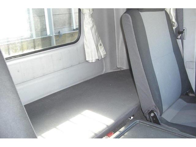 日野レンジャーアルミブロック中型（4t）[写真08]