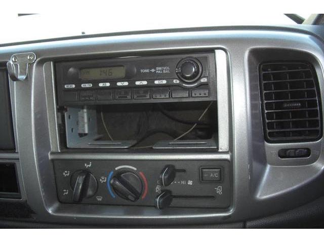 日野レンジャーアルミブロック中型（4t）[写真09]