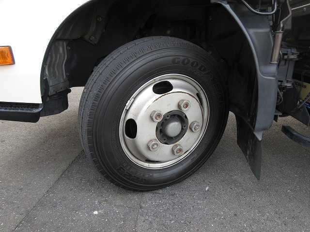 トヨタダイナアルミバン小型（2t・3t）[写真24]