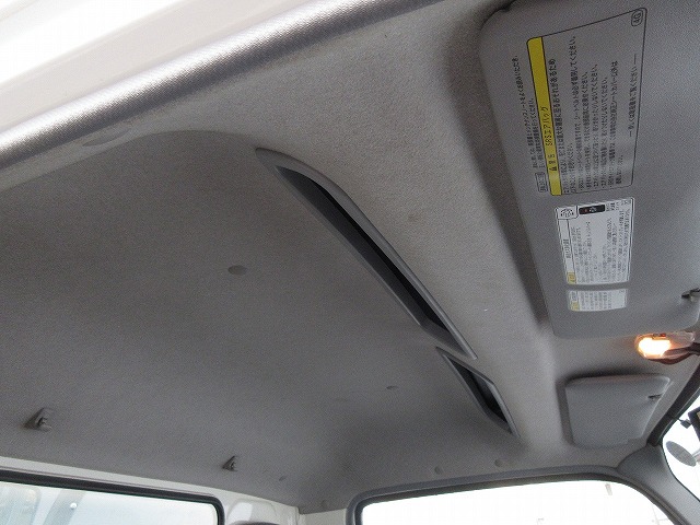 トヨタダイナアルミバン小型（2t・3t）[写真37]