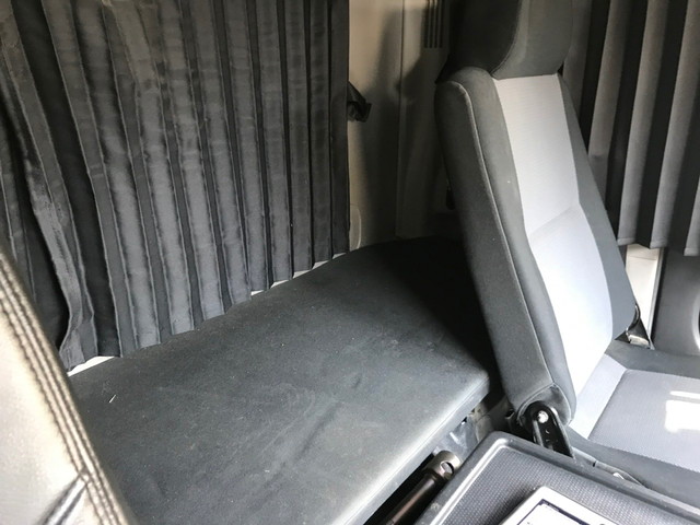 日野レンジャーダンプ増トン（6t・8t）[写真24]