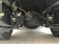 いすゞエルフ平ボディ小型（2t・3t）[写真11]