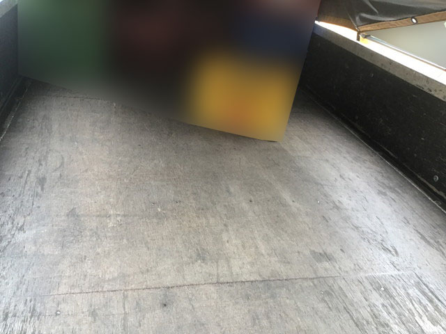 いすゞエルフ平ボディ小型（2t・3t）[写真07]