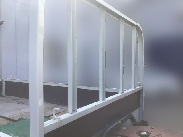 日野デュトロ平ボディ小型（2t・3t）[写真10]