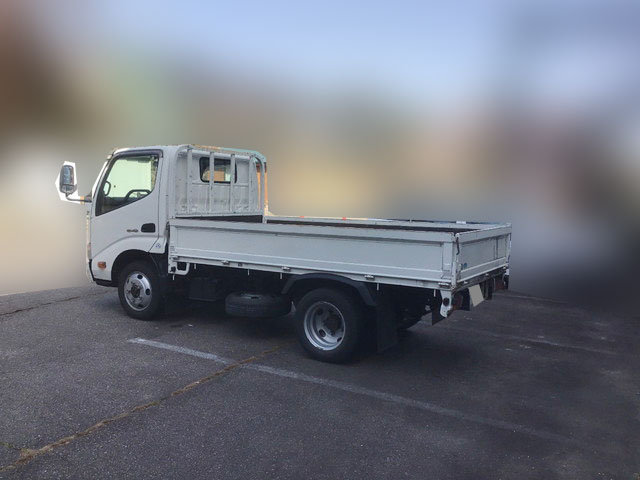 日野デュトロ平ボディ小型（2t・3t）[写真02]