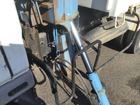 三菱ふそうキャンターダンプ・クレーン付小型（2t・3t）[写真14]