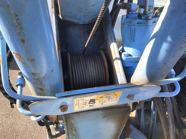 三菱ふそうキャンターダンプ・クレーン付小型（2t・3t）[写真15]