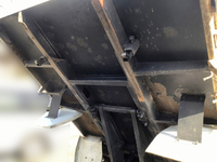 三菱ふそうキャンターダンプ・クレーン付小型（2t・3t）[写真09]