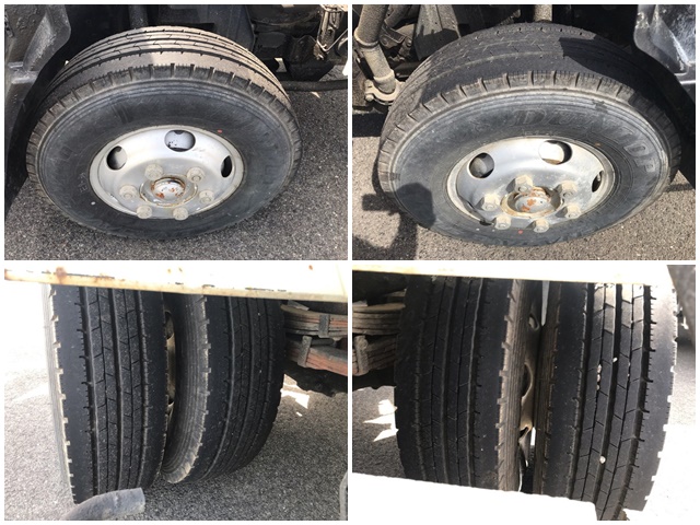 三菱ふそうキャンター散水車小型（2t・3t）[写真18]