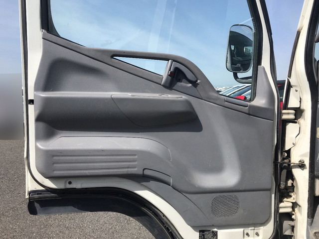 三菱ふそうキャンター散水車小型（2t・3t）[写真22]