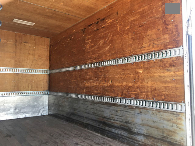 日野デュトロアルミバン小型（2t・3t）[写真12]