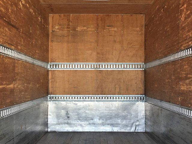 日野デュトロアルミバン小型（2t・3t）[写真14]