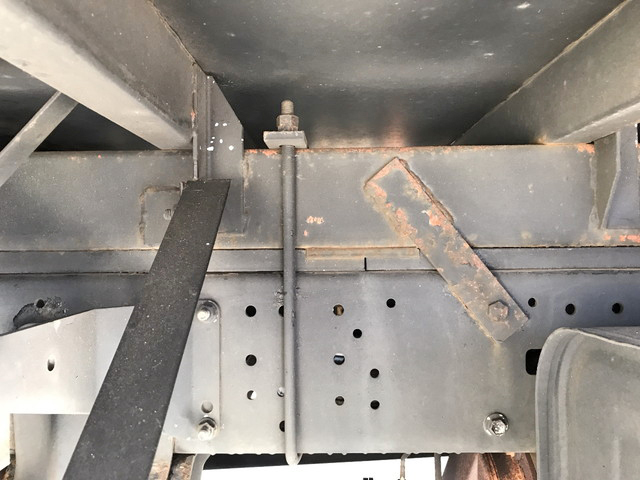 日野デュトロアルミバン小型（2t・3t）[写真23]