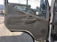 日野デュトロアルミバン小型（2t・3t）[写真29]