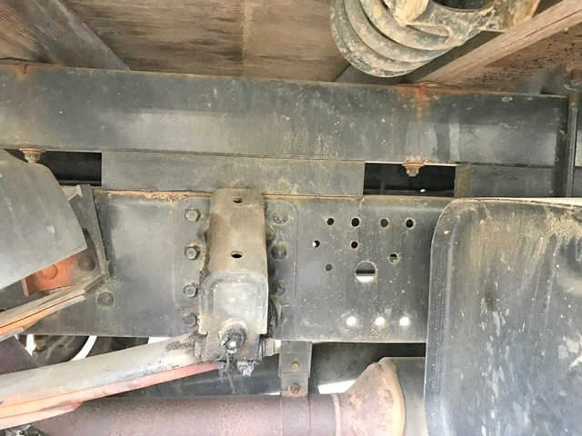 三菱ふそうキャンタークレーン3段小型（2t・3t）[写真16]