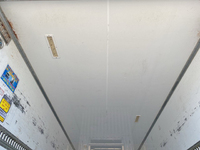 いすゞフォワード冷凍車（冷蔵車）中型（4t）[写真11]