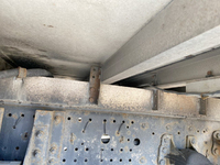 いすゞフォワード冷凍車（冷蔵車）中型（4t）[写真22]