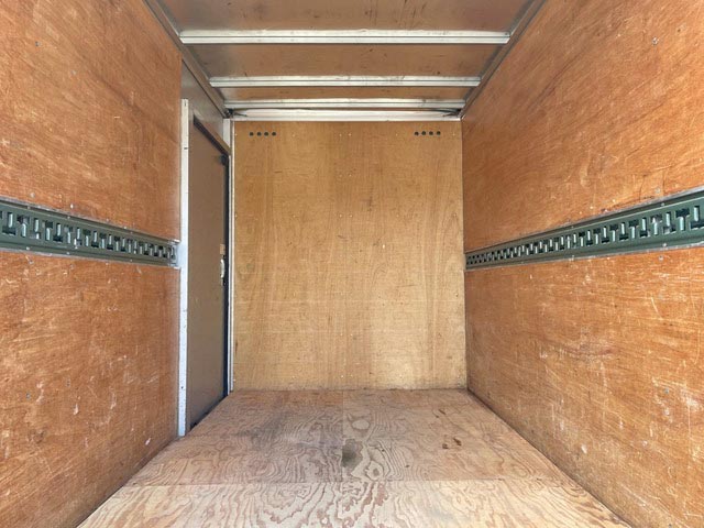 トヨタトヨエースアルミバン小型（2t・3t）[写真11]