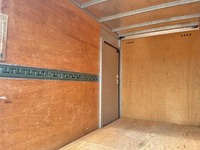 トヨタトヨエースアルミバン小型（2t・3t）[写真13]