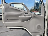 トヨタトヨエースアルミバン小型（2t・3t）[写真29]