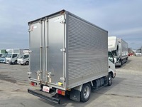 トヨタトヨエースアルミバン小型（2t・3t）[写真02]