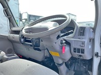 トヨタトヨエースアルミバン小型（2t・3t）[写真34]