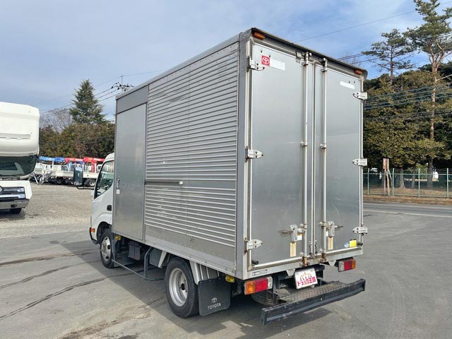 トヨタトヨエースアルミバン小型（2t・3t）[写真04]