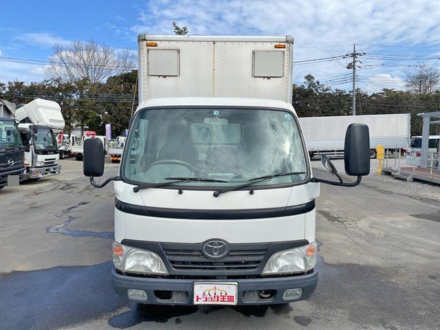 トヨタトヨエースアルミバン小型（2t・3t）[写真07]