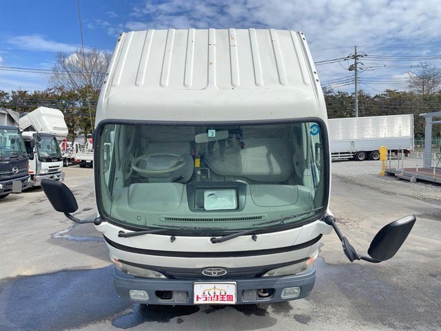 トヨタトヨエースアルミバン小型（2t・3t）[写真08]