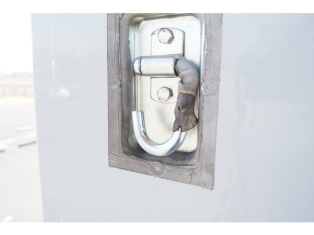 日野レンジャーアルミウイング中型（4t）[写真07]