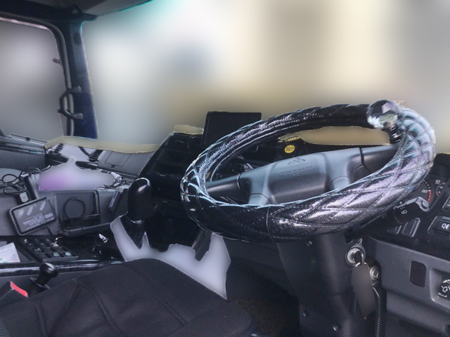 三菱ふそうスーパーグレートトレーラーヘッド（トラクターヘッド）大型（10t）[写真18]