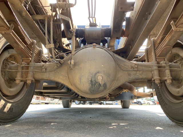 三菱ふそうファイターアームロール中型（4t）[写真16]