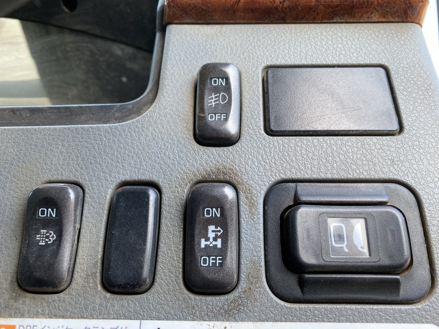 三菱ふそうファイターアームロール中型（4t）[写真31]