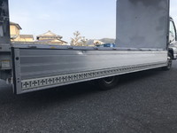 いすゞエルフアルミウイング小型（2t・3t）[写真11]