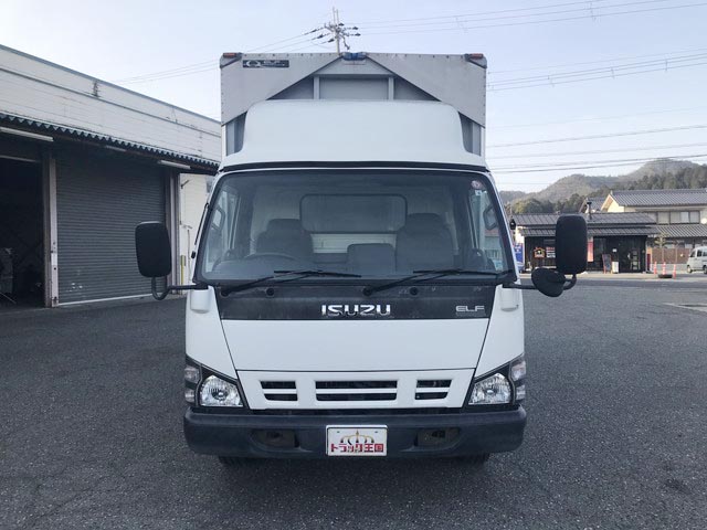 いすゞエルフアルミウイング小型（2t・3t）[写真12]