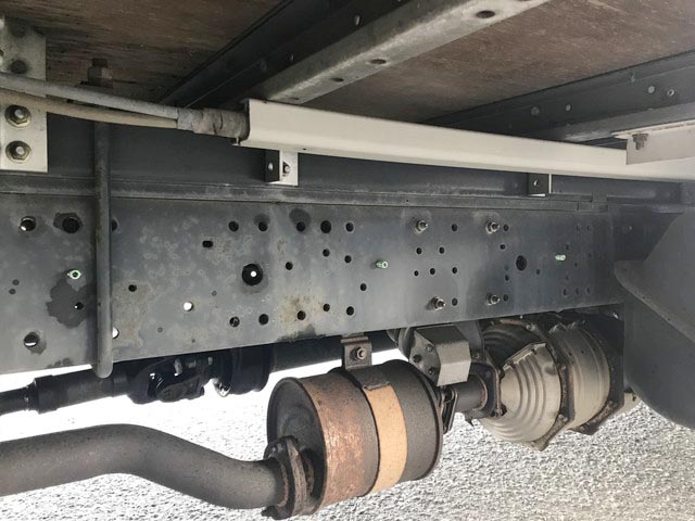 いすゞエルフアルミウイング小型（2t・3t）[写真20]