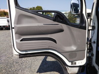 三菱ふそうキャンターパッカー車（塵芥車）小型（2t・3t）[写真28]