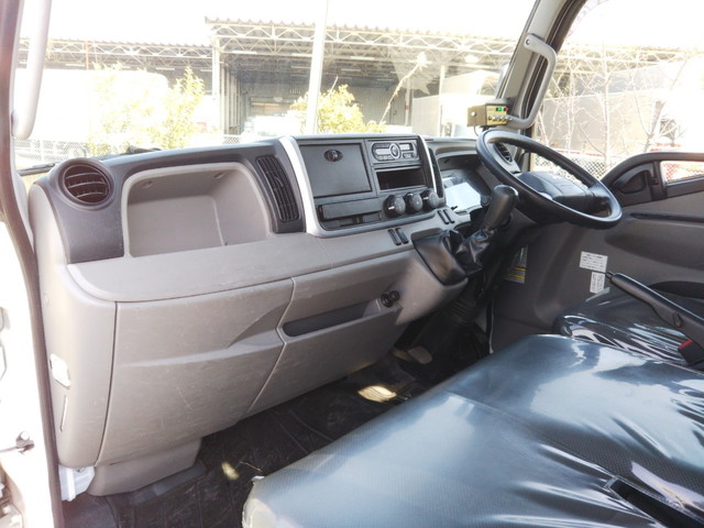 三菱ふそうキャンターパッカー車（塵芥車）小型（2t・3t）[写真33]