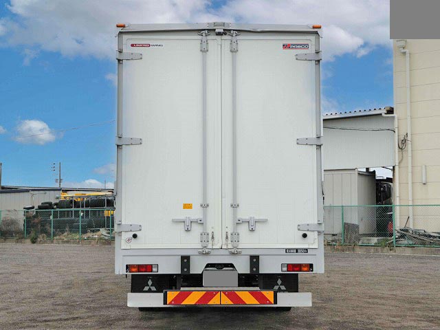 三菱ふそうキャンターアルミウイング小型（2t・3t）[写真05]