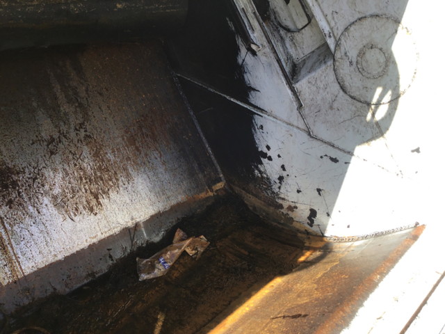 三菱ふそうファイターパッカー車（塵芥車）中型（4t）[写真12]