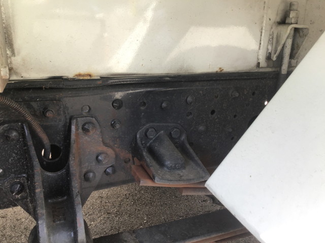 三菱ふそうファイターパッカー車（塵芥車）中型（4t）[写真16]