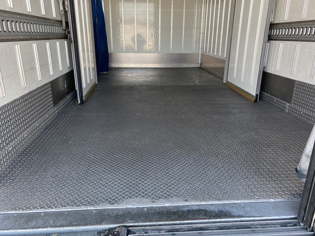 三菱ふそうキャンター冷凍車（冷蔵車）小型（2t・3t）[写真17]